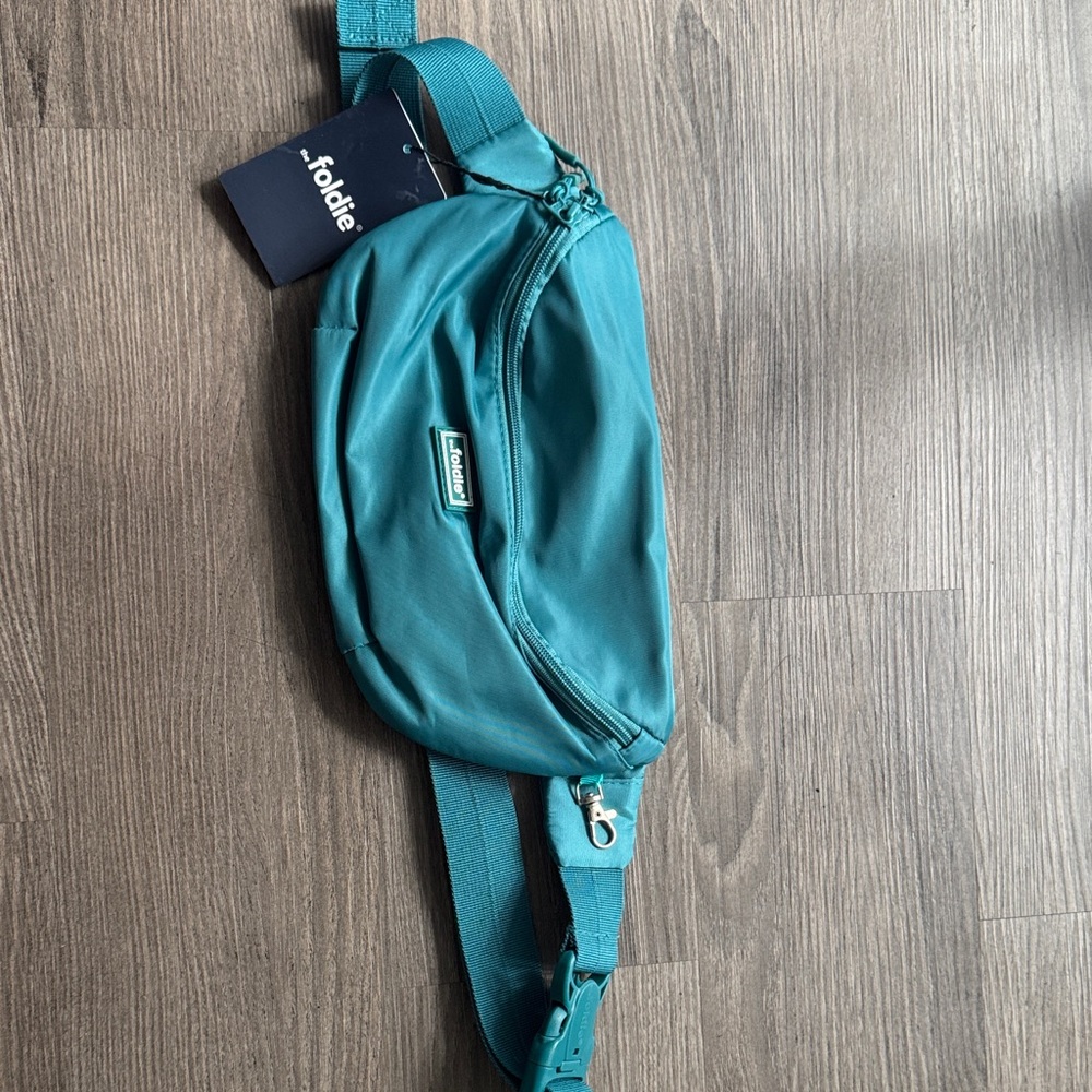 Foldie Teal Crossbody Bag